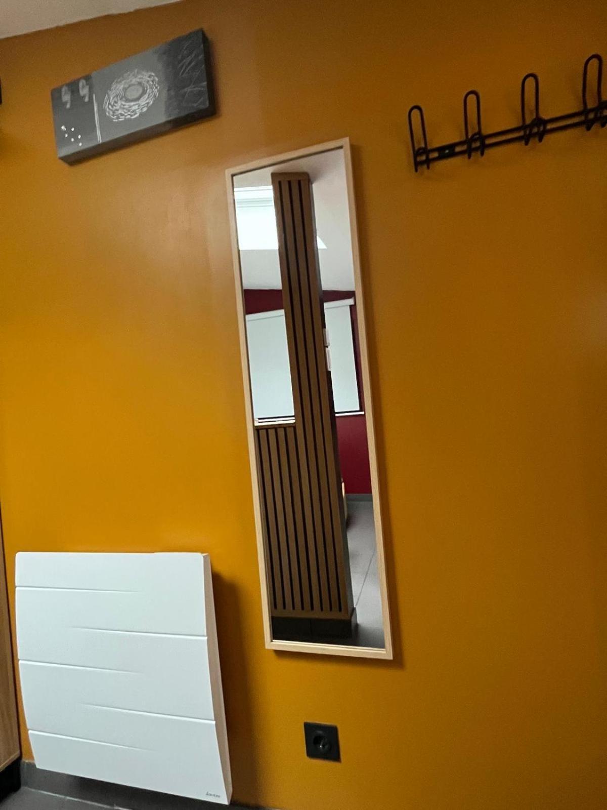 Suite Avec Sauna 36M² Niort Exterior foto